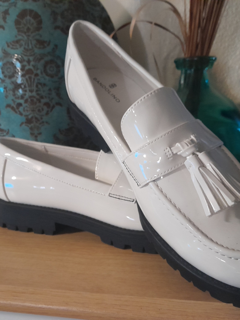 Bandolino White Patent Tassel Loafers for Women